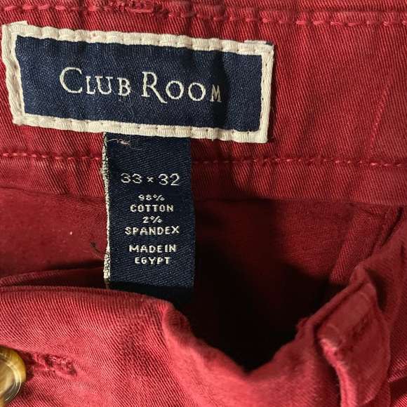 Red pants - Picture 2 of 3